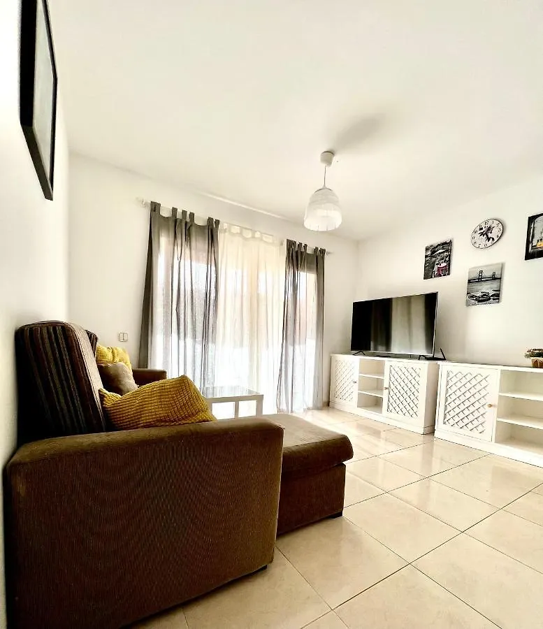 Amazing 1 Bed Apartment Costa Adeje  España